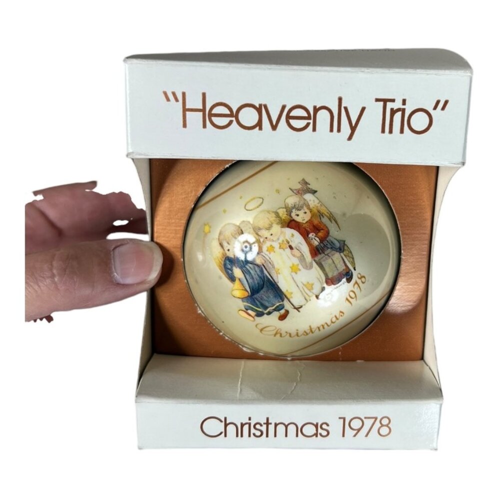 Heavenly Trio 1978‎ Christmas Ornament